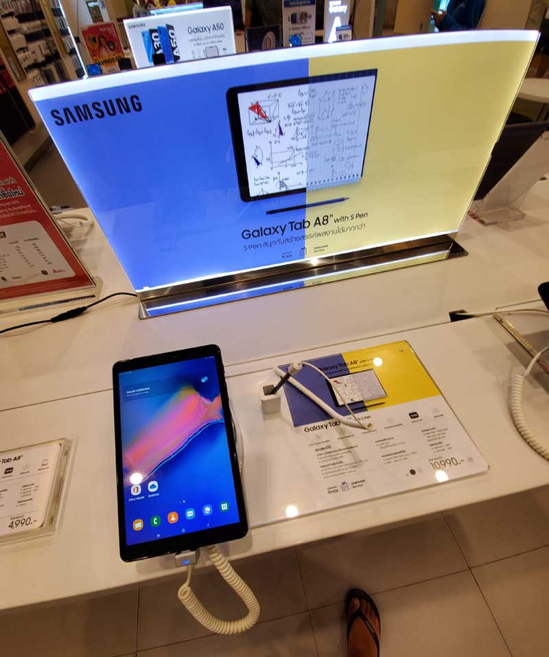 日本未発売のSペン付きSamsung Galaxy Tab A 8.0 (2019) with S Pen